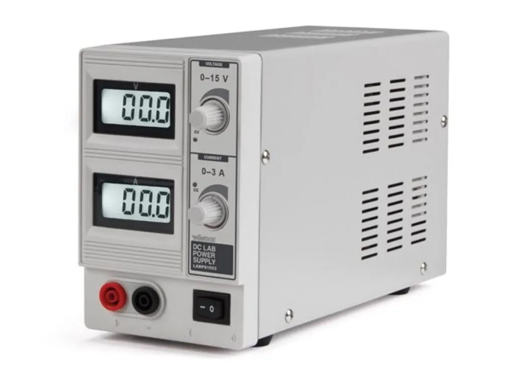 Velleman Fuente de alimentación de laboratorio, regulable, 0-15 VDC/0-3 A. LABPS1503