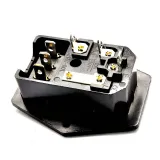 Toma de corriente AC C13 con portafusibles e interruptor – 2