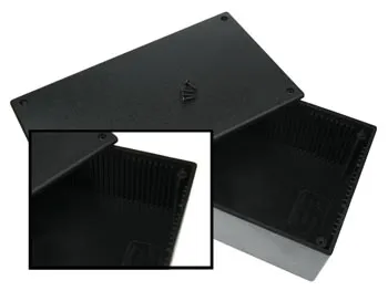 Carcasa de plástico - negro 200 x 110 x 65 mm