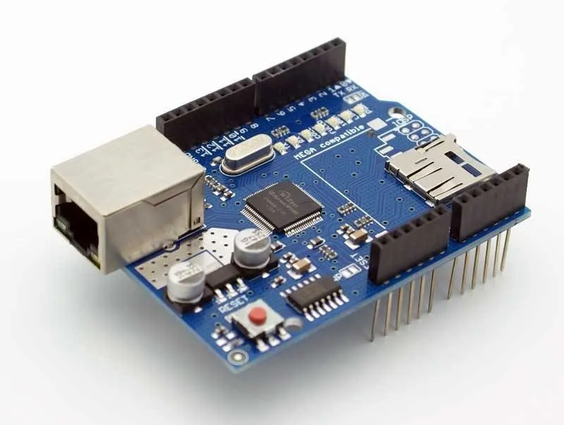Shield Ethernet W5100 con lector de tarjeta Micro-SD para Arduino