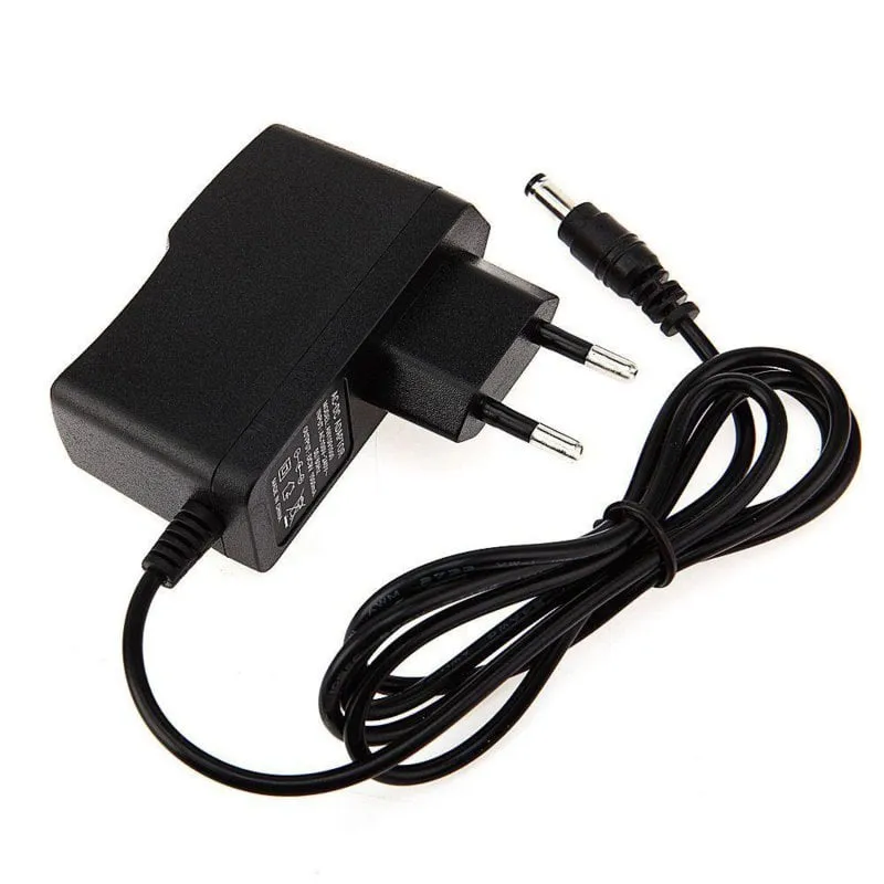 Fuente de alimentación 5V 3A adaptador jack 5.5mm x 2.5mm